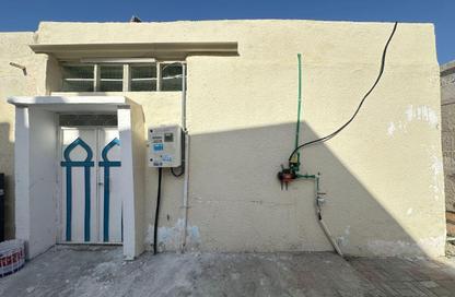 Villa - 2 Bedrooms - 2 Bathrooms for rent in Al Nakheel - Ajman Downtown - Ajman