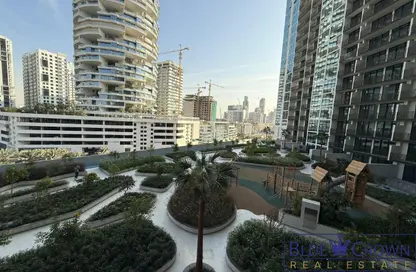 شقة - غرفة نوم - 2 حمامات للايجار في لوما بارك فيوز - منطقة 14 - قرية جميرا الدائرية - دبي