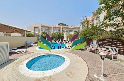 Villa - 4 Bedrooms - 4 Bathrooms for rent in Jumeirah 3 Villas - Jumeirah 3 - Jumeirah - Dubai