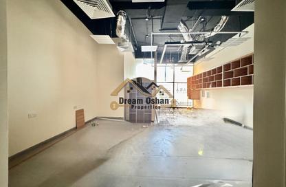 Shop - Studio - 1 Bathroom for rent in Rose Building - Al Jaddaf - Dubai