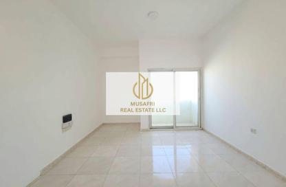 Apartment - 1 Bedroom - 1 Bathroom for rent in Muwailih Building - Muwaileh - Sharjah