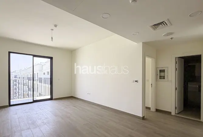 151352010 - Property Image 3