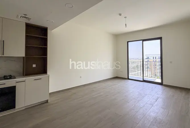 151352010 - Property Image 2
