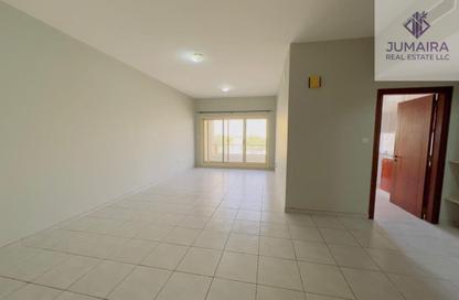 Apartment - 1 Bedroom - 2 Bathrooms for rent in Golf Apartments - Al Hamra Village - Ras Al Khaimah