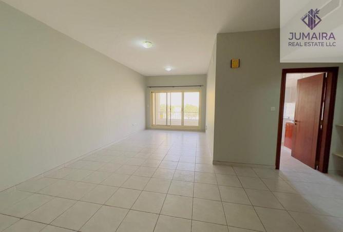 73846808 - Property Image 2