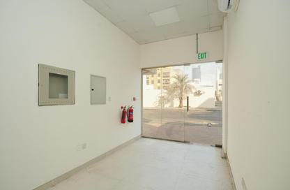 Shop - Studio for rent in Al Badaa - Dubai