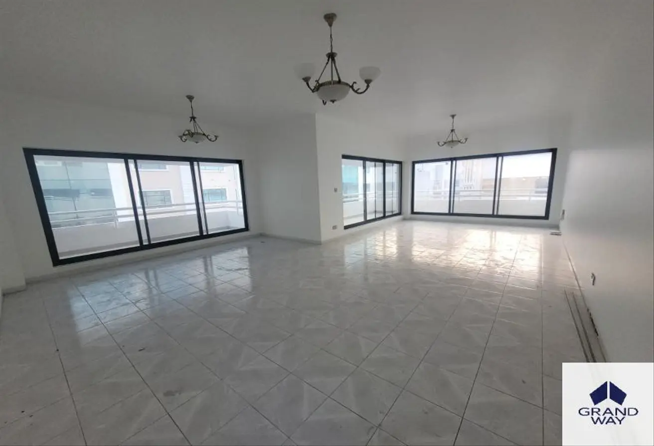 151896352 - Property Main Image