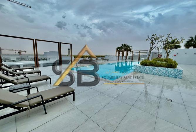 Like New | 2-BR APT | Master Rooms | All Amenities