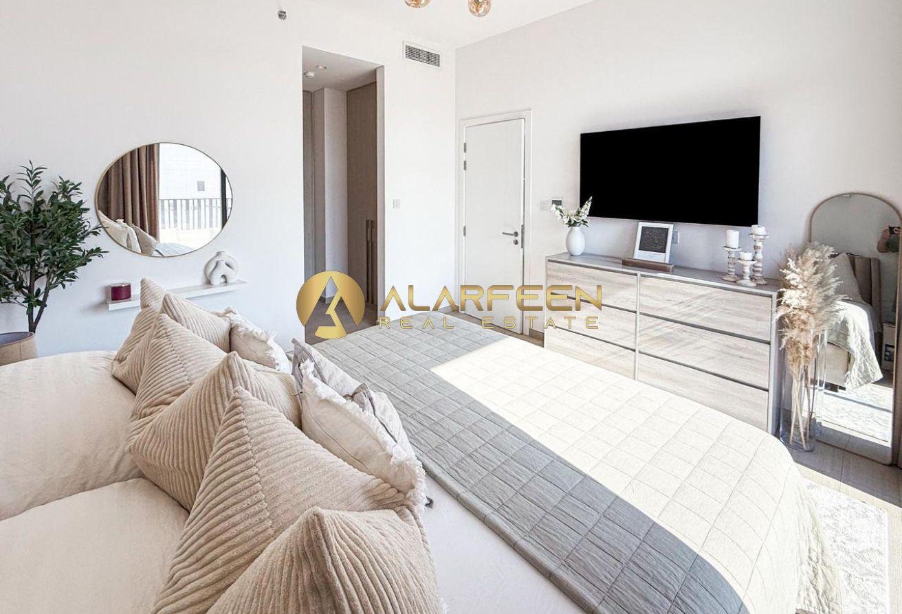 Community View | Premium Quality | Unfurnished photo 8