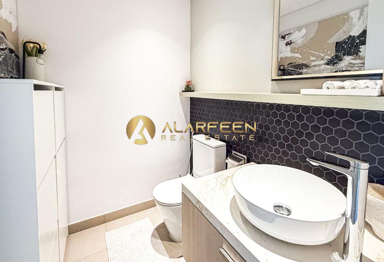 Community View | Premium Quality | Unfurnished photo 9