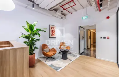 Office Space - Studio - 1 Bathroom for rent in Al Salam Tower - Dubai Media City - Dubai