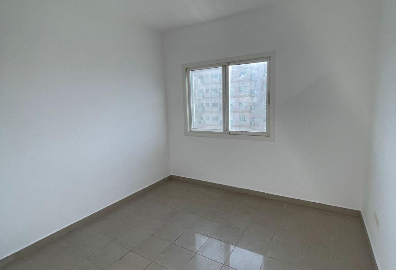 Well-maintained 2bhk for family near to shool photo 3