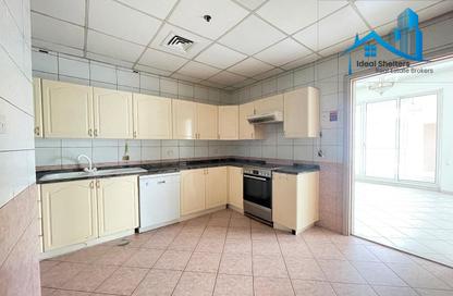 Apartment - 3 Bedrooms - 4 Bathrooms for rent in Saeed Tower 2 - Saeed Towers - Sheikh Zayed Road - Dubai