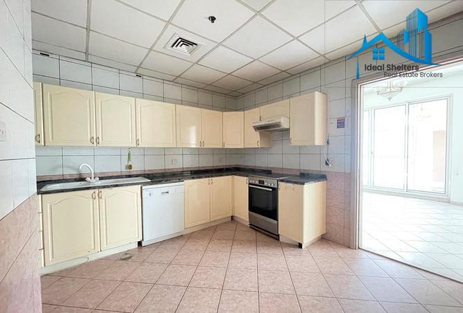 127486144 - Property Image 2