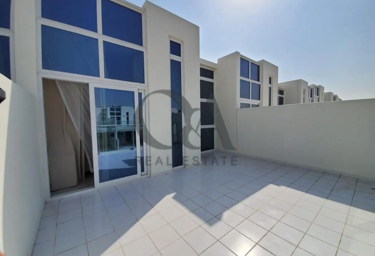 152866953 - Property Main Image