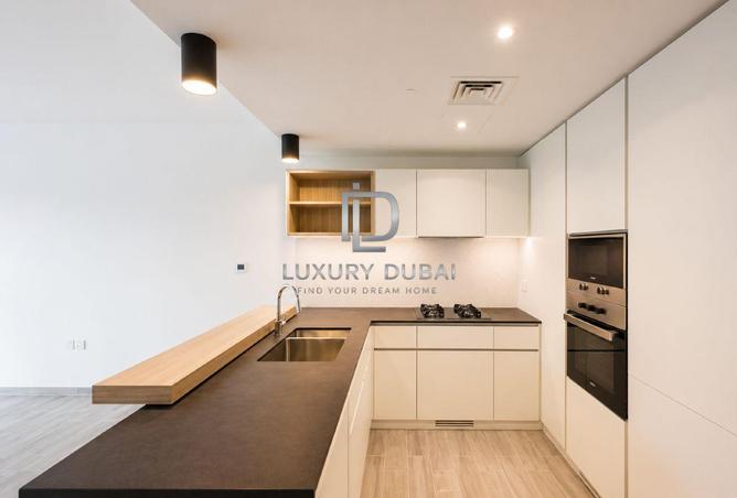 82804077 - Property Image 3