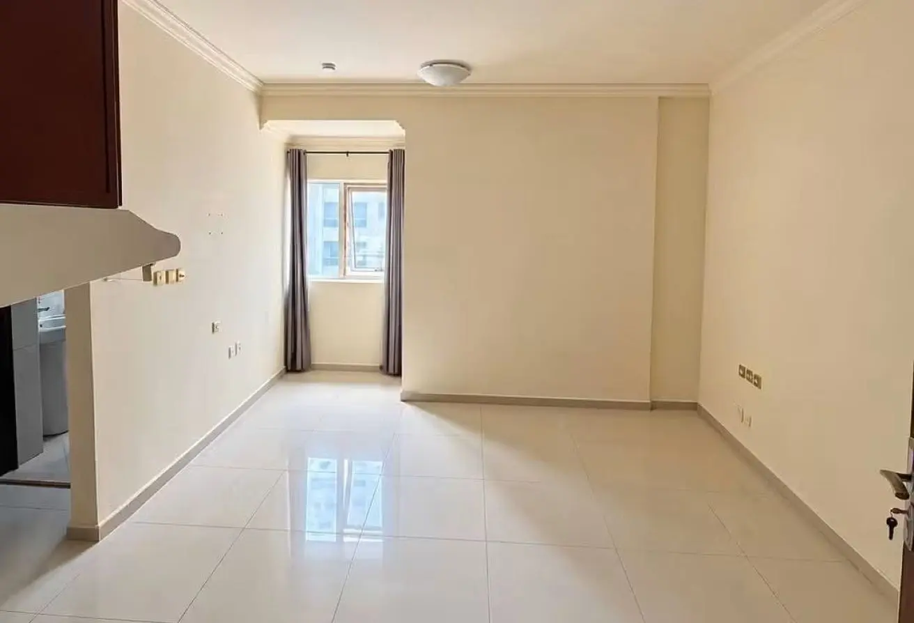 163701382 - Property Main Image