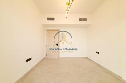 Apartment - 2 Bedrooms - 2 Bathrooms for rent in Binghatti Avenue - Al Jaddaf - Dubai Apartment - 2 Bedrooms - 2 Bathrooms for rent in Binghatti Avenue - Al Jaddaf - Dubai