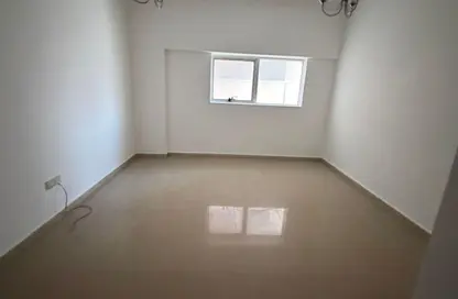 Apartment - 1 Bedroom - 1 Bathroom for rent in Al Mahatta - Al Qasimia - Sharjah