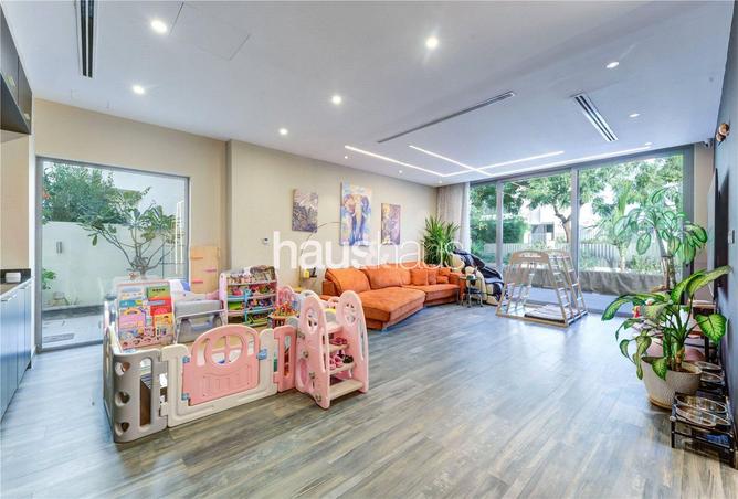 69100606 - Property Image 3