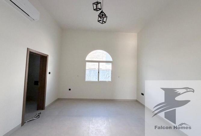 87036414 - Property Main Image