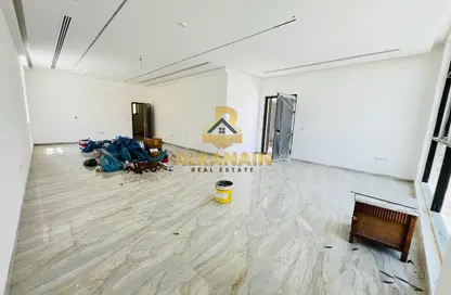 Villa - 5 Bedrooms - 7+ Bathrooms for rent in Shi'bat Al Wutah - Al Ain