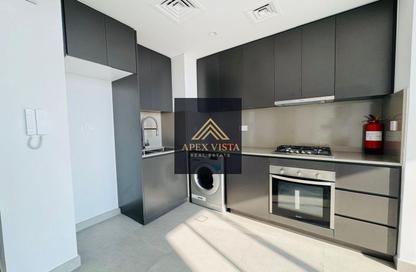 Apartment - 2 Bedrooms - 3 Bathrooms for rent in The Gate - Aljada - Sharjah