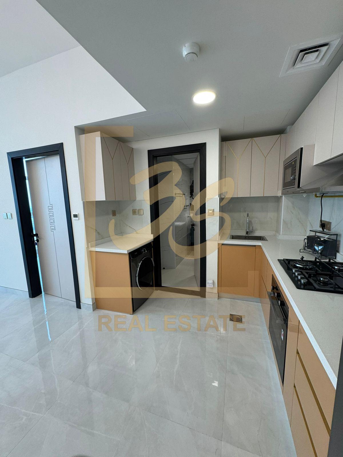 HIGH FLOOR | MODERN 1BR | SPACIOUS LAYOUT by 292158 