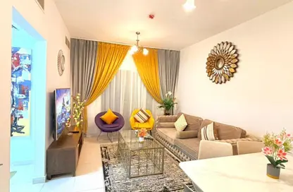 شقة - غرفة نوم - 1 حمام للايجار في مجمع مويلح - تجارية مويلح - الشارقة