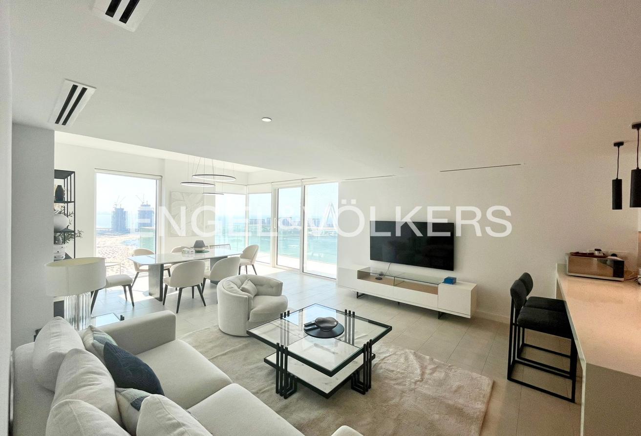 Furnished | Corner Unit | Panoramic Balcony photo 2