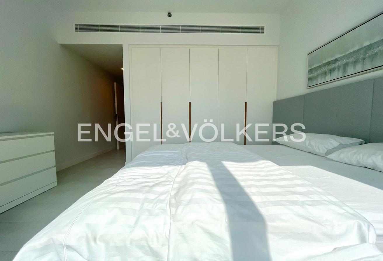 Furnished | Corner Unit | Panoramic Balcony photo 13