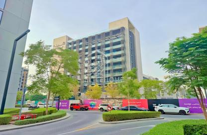 Apartment - 3 Bedrooms - 3 Bathrooms for sale in Vida Residences - Aljada - Sharjah