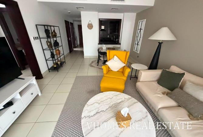 Elegant Living | Burj Khalifa View |Furnished photo 2