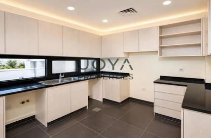 Townhouse - 3 Bedrooms - 4 Bathrooms for sale in Trinity - Damac Hills - Dubai