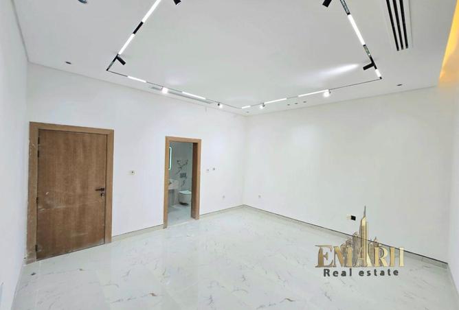 142827875 - Property Image 2