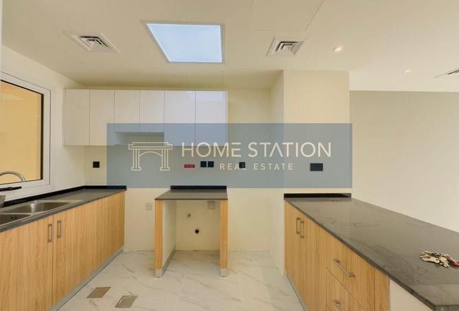 76585923 - Property Image 2