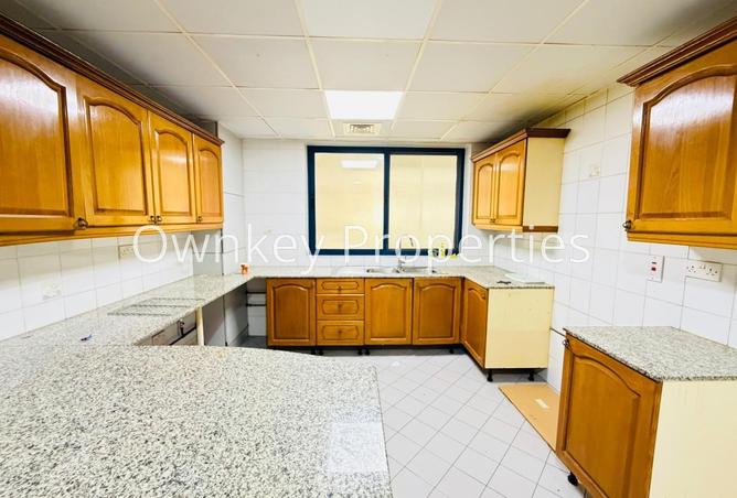 104246011 - Property Main Image