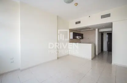 Apartment - 1 Bathroom for rent in Royal Residence 1 - Royal Residence - Dubai Sports City - Dubai Apartment - 1 Bathroom for rent in Royal Residence 1 - Royal Residence - Dubai Sports City - Dubai