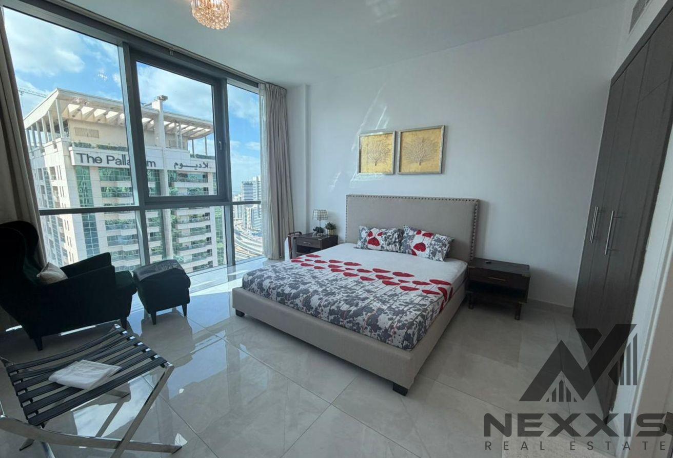 PREMIUM | FAMILY OREINTED | HUGE LAYOUT | VACANT photo 5