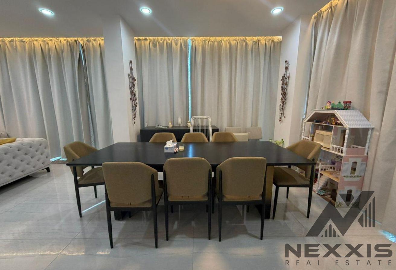 PREMIUM | FAMILY OREINTED | HUGE LAYOUT | VACANT photo 10