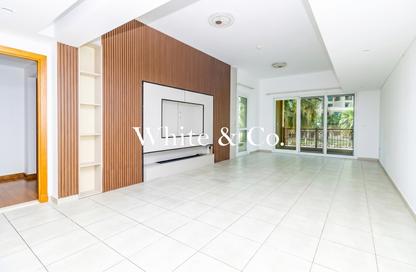 Apartment - 2 Bedrooms - 3 Bathrooms for rent in Marina Residences 2 - Marina Residences - Palm Jumeirah - Dubai