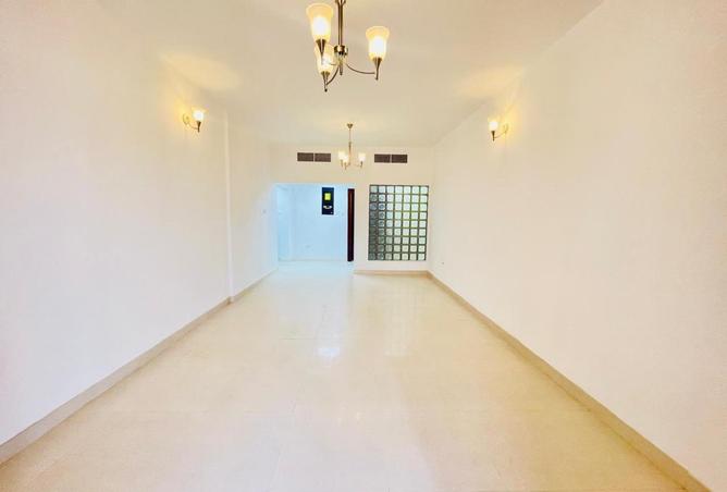 68679429 - Property Image 3