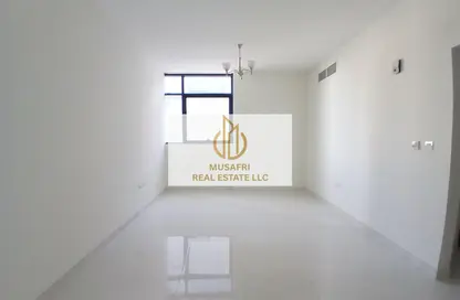 شقة - غرفة نوم - 2 حمامات للايجار في شارع التعاون الجديد - التعاون - الشارقة