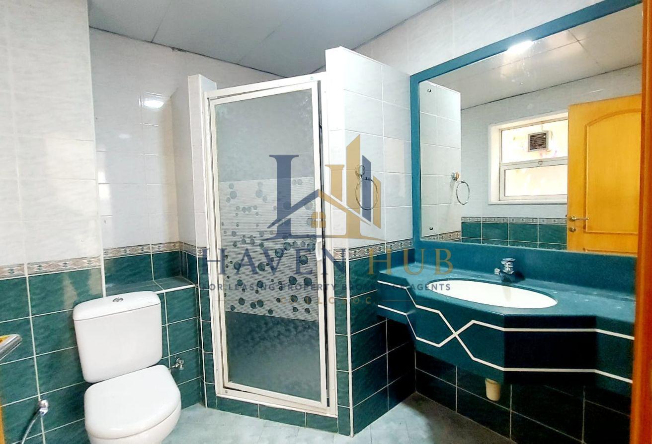 5 BR Villa with Private Pool in Al Safa photo 30