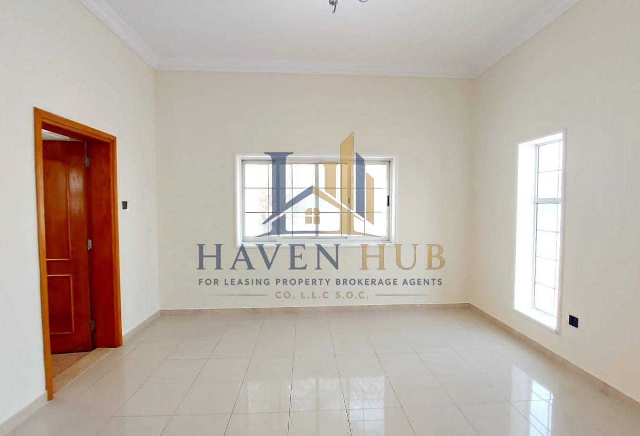 5 BR Villa with Private Pool in Al Safa photo 10