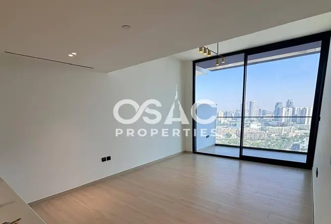 160534725 - Property Image 2
