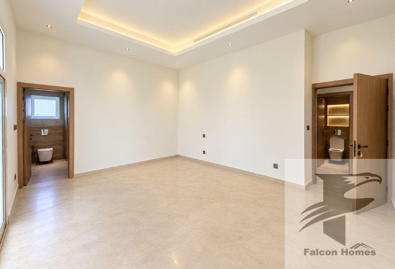 Single Story | Spacious 4BR Villa with Garden Area photo 10