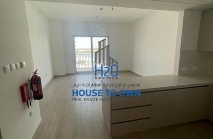 Apartment - 2 Bedrooms - 2 Bathrooms for rent in Waters Edge - Yas Island - Abu Dhabi
