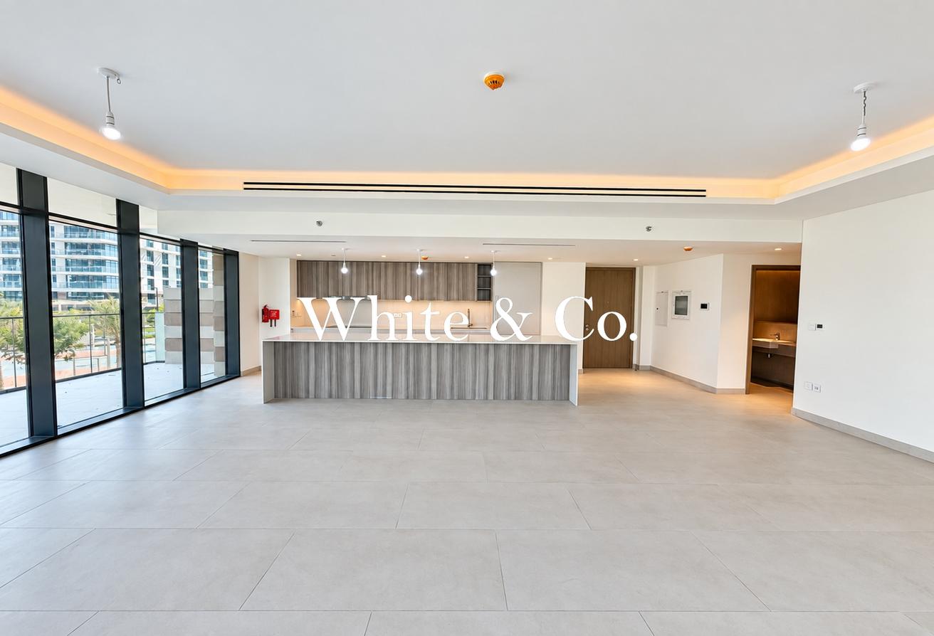 Corner Unit | Park View | Huge Balcony photo 17