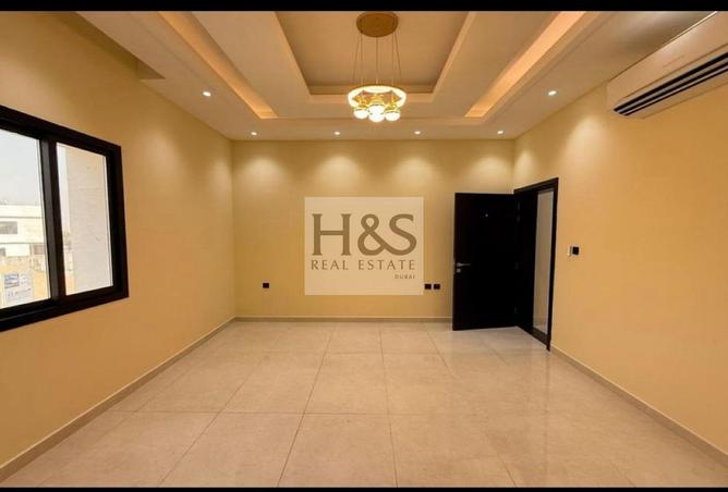 73161086 - Property Image 3